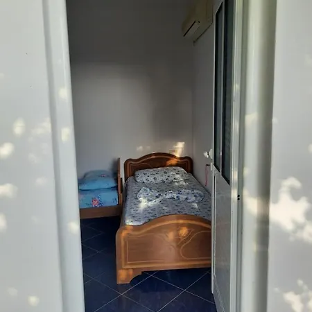 Hillside Apartmán
